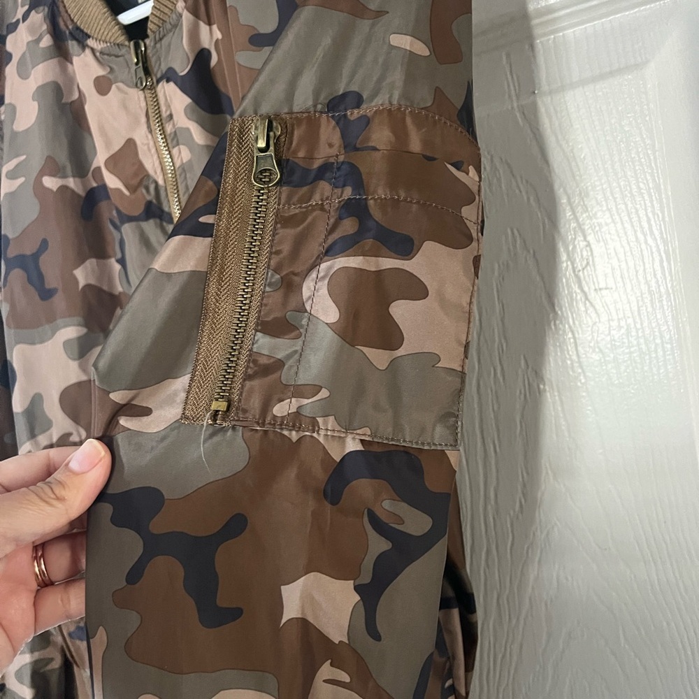Love Tree Brown and Tan and Olives Camouflage Bomber Jacket - Picture 3 of 5